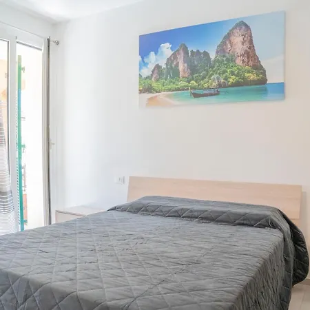 Moderna: Modern Retreat With Garden Jacuzzi San Lazzaro (Genoa)
