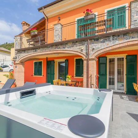 045b - Moderna 02-24e Con Vasca Idromassaggio In Giardino, Solo 15 Minuti Da Mare E - Posto Auto Gratuito