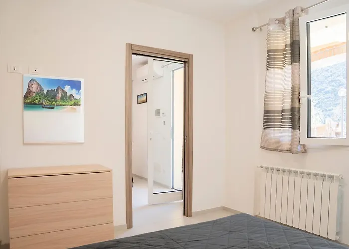 Apartamento 045b - Moderna 02-24e Con Vasca Idromassaggio In Giardino, Solo 15 Minuti Da Mare E - Posto Auto Gratuito *