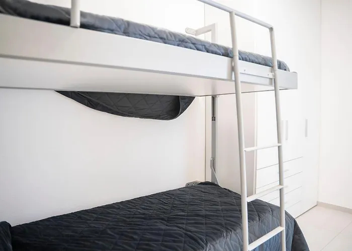 Apartamento 045b - Moderna 02-24e Con Vasca Idromassaggio In Giardino, Solo 15 Minuti Da Mare E - Posto Auto Gratuito San Lazzaro (Genoa)