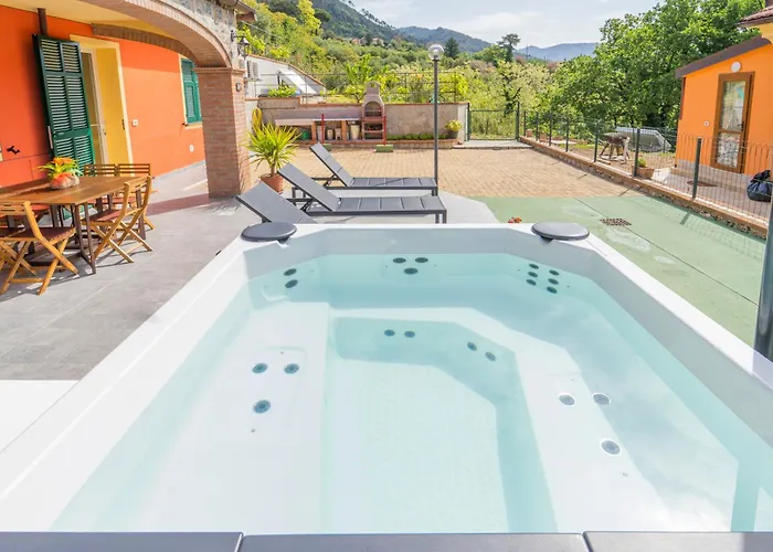 045b - Moderna 02-24e Con Vasca Idromassaggio In Giardino, Solo 15 Minuti Da Mare E - Posto Auto Gratuito Apartamento San Lazzaro (Genoa)