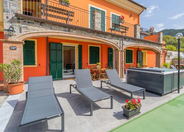 045b - Moderna 02-24e Con Vasca Idromassaggio In Giardino, Solo 15 Minuti Da Mare E - Posto Auto Gratuito Apartamento *